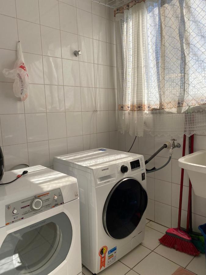Comfortable Beachfront Apartment วีลา เวลยา ภายนอก รูปภาพ